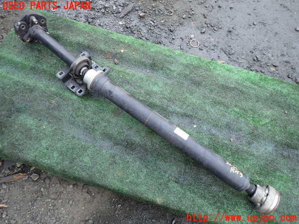1UPJ-36353410]ポルシェ・カイエン S(9PAM4801)リアプロペラシャフト 中古_m0001.jpg