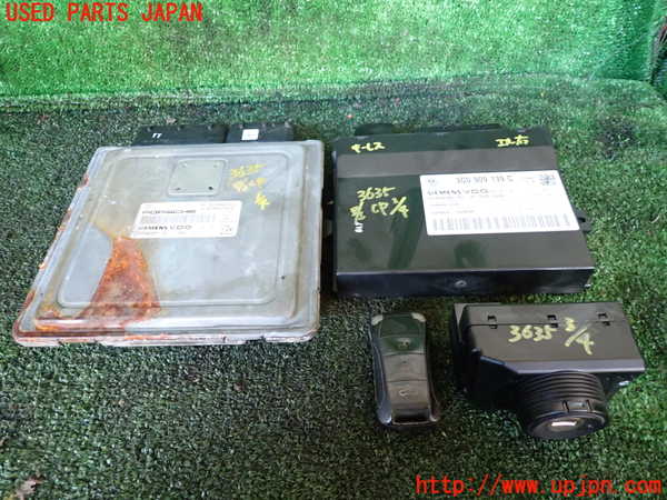 1UPJ-36356110]ポルシェ・カイエン S(9PAM4801)エンジンコンピューター 中古_m0001.jpg