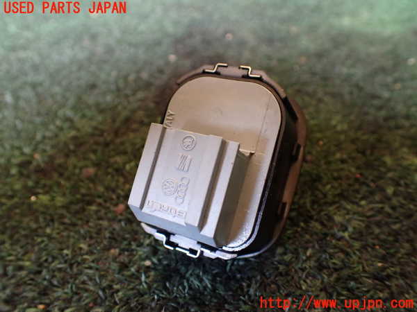 1UPJ-36356280]ポルシェ・カイエン S(9PAM4801)ミラースイッチ 中古_m0002.jpg