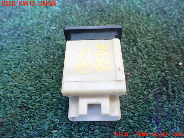 1UPJ-36366309]ランクル80系(FZJ80G)スイッチ4 (オートアンテナ) 中古_m0002.jpg