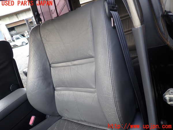 1UPJ-36367065]ランクル80系(FZJ80G)助手席シート 中古_m0002.jpg