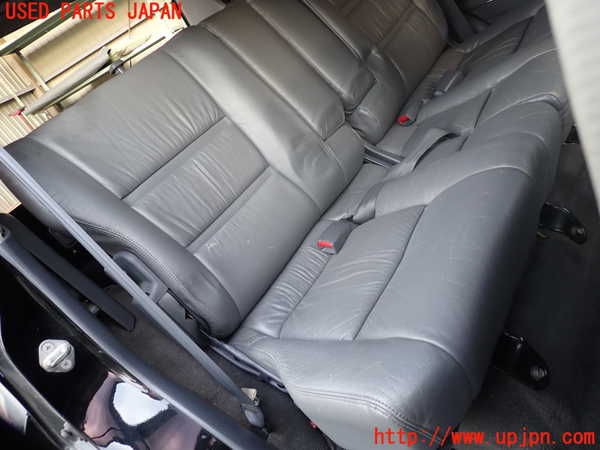 1UPJ-36367145]ランクル80系(FZJ80G)右2列目シート 中古_m0001.jpg