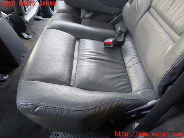 1UPJ-36367175]ランクル80系(FZJ80G)左2列目シート 中古_m0003.jpg