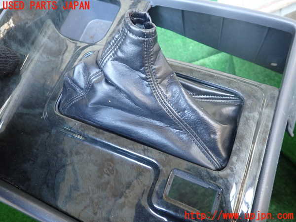 1UPJ-36367549]ランクル80系(FZJ80G)コンソール 中古_m0002.jpg