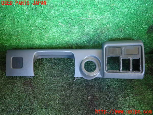 5UPJ-36367691]ランクル80系(FZJ80G)内装トリム類1 中古_m0001.jpg