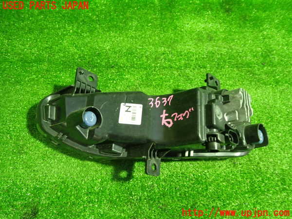 1UPJ-36371180]セレナ(GFC27)右フォグ 中古_m0003.jpg