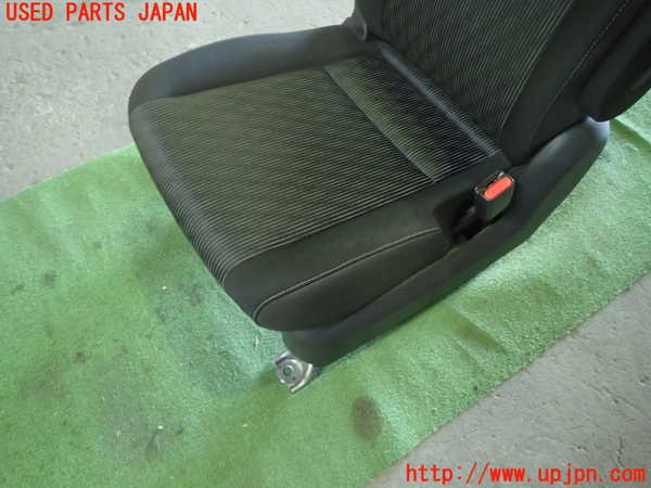 1UPJ-36377035]セレナ(GFC27)運転席シート 中古_m0003.jpg