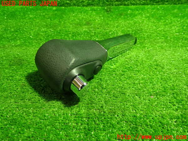 1UPJ-36377570]セレナ(GFC27)シフトノブ 中古_m0003.jpg