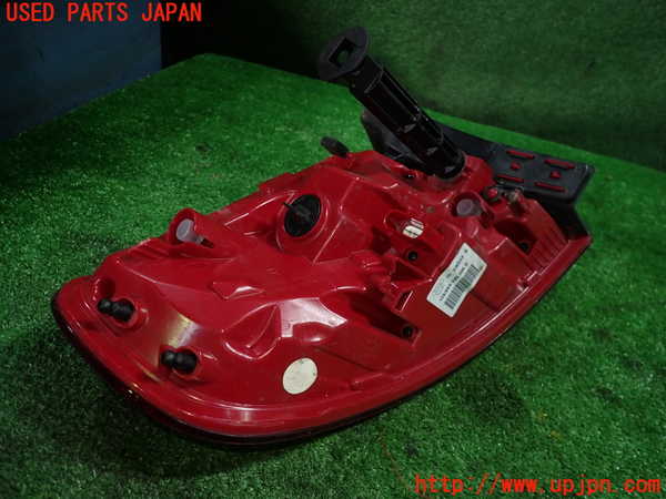 1UPJ-36381530]アウディ・S4 アバント(8KCGWF)右テールランプ 中古_m0004.jpg