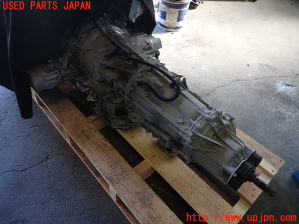 1UPJ-36383010]アウディ・S4 アバント(8KCGWF)ミッション AT CGW 4WD 中古_m0002.jpg