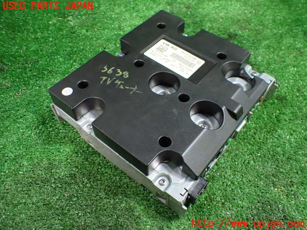 1UPJ-36386660]アウディ・S4 アバント(8KCGWF)TVチューナー 中古_m0001.jpg