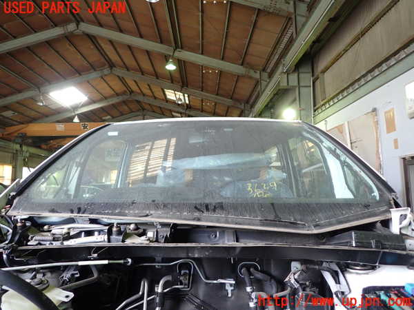 1UPJ-36391195]ノア(ヴォクシー)(ZRR80W)フロントガラス 中古 AGC M3141 43R-009459_m0001.jpg