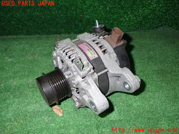 1UPJ-36396015]ノア(ヴォクシー)(ZRR80W)オルタネーター(ダイナモ) 中古_m0001.jpg