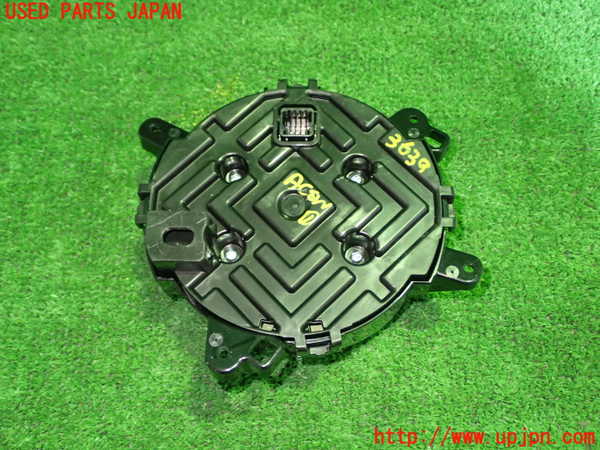 5UPJ-36396066]ノア(ヴォクシー)(ZRR80W)エアコンスイッチ1 中古_m0002.jpg