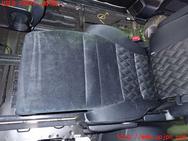 1UPJ-36407175]アルファード(AGH30W)左2列目シート 中古_m0003.jpg