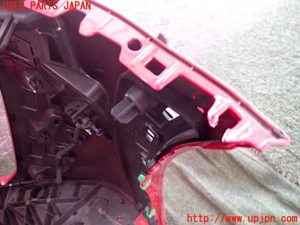 2UPJ-36411010]プジョー・208(P21HN05)フロントバンパー 中古_m0005.jpg