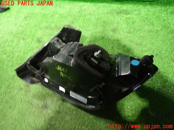 2UPJ-36411536]プジョー・208(P21HN05)左テールランプ (ジャンク品) 中古_m0003.jpg
