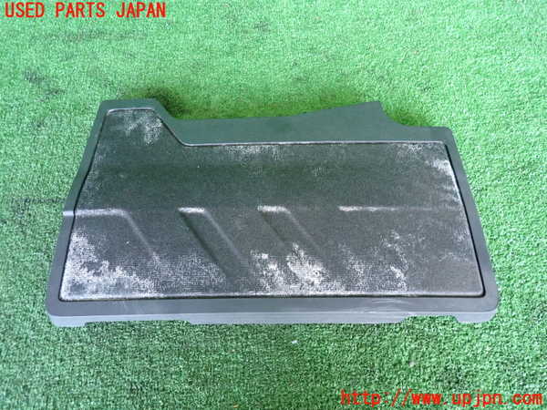 2UPJ-36412160]プジョー・208(P21HN05)エンジンアッパーカバー 中古_m0001.jpg