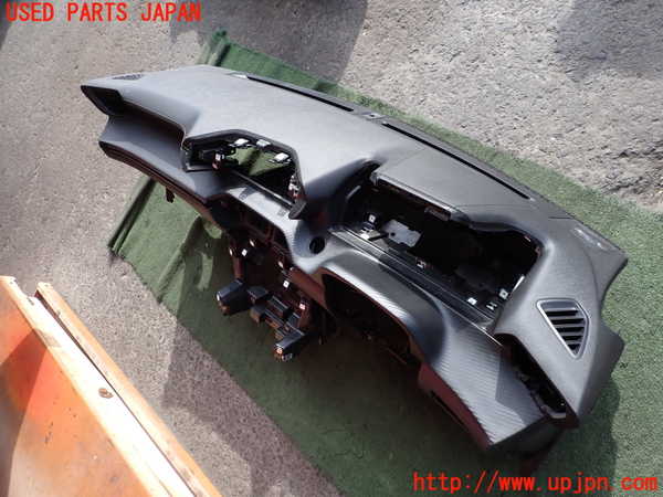 2UPJ-36417505]プジョー・208(P21HN05)ダッシュボード 中古_m0001.jpg