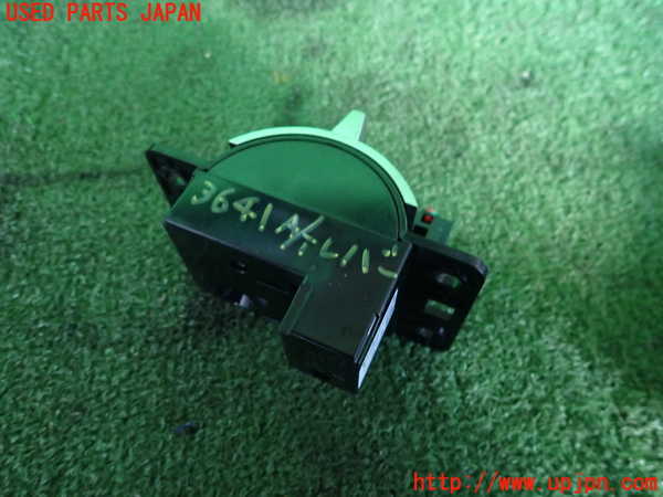 2UPJ-36417555]プジョー・208(P21HN05)ATシフトレバー (ジャンク品) 中古_m0002.jpg