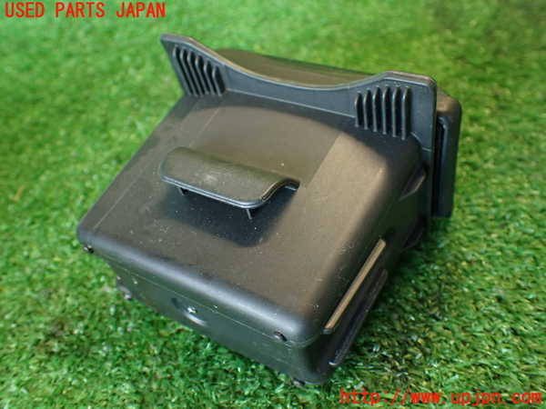 2UPJ-36427821]シビック タイプR ユーロ(FN2)灰皿1 中古_m0004.jpg