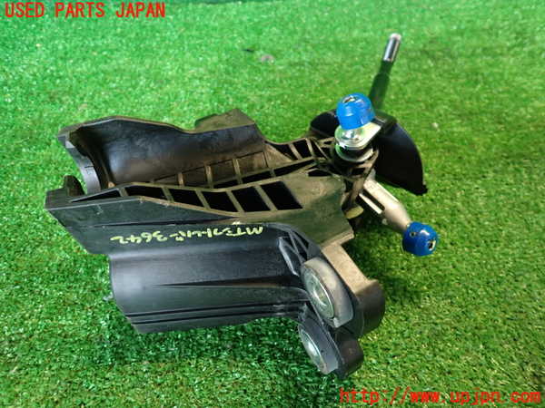 2UPJ-36427560]シビック タイプR ユーロ(FN2)MTシフトレバー 中古_m0002.jpg