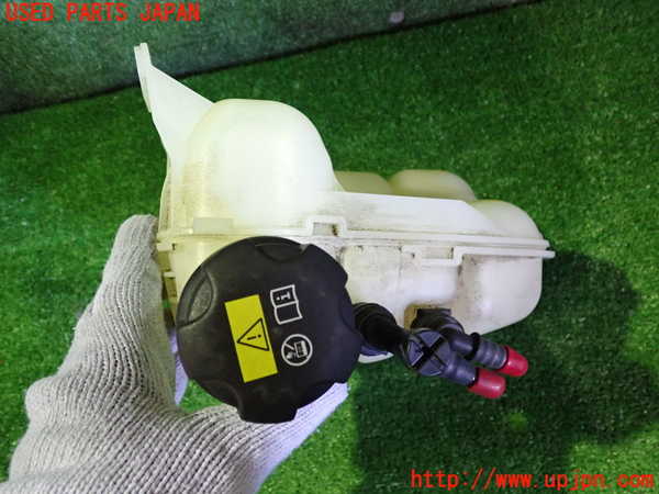 2UPJ-36432410]BMW 218i アクティブツアラー(2A15)(F45)ラジエータータンク 中古_m0002.jpg