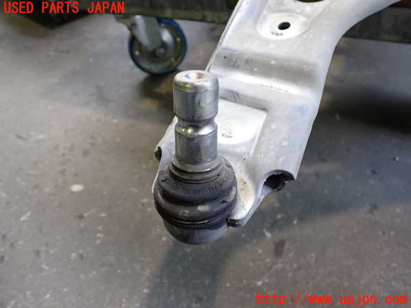 2UPJ-36435186]BMW 218i アクティブツアラー(2A15)(F45)左フロントロアアーム1 中古_m0002.jpg