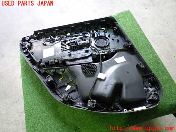 2UPJ-36431294]BMW 218i アクティブツアラー(2A15)(F45)右後ドア内張り 中古_m0004.jpg