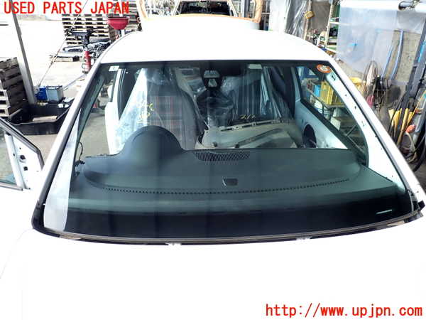 2UPJ-36441195]VW up! GTI(アップ GTI)(AADKR)フロントガラス (43R-001586) 中古_m0001.jpg
