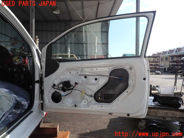 2UPJ-36441230]VW up! GTI(アップ GTI)(AADKR)右前ドア (43R-000464) 中古_m0002.jpg