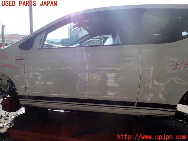 2UPJ-36441260]VW up! GTI(アップ GTI)(AADKR)左前ドア (43R-000464) 中古_m0001.jpg