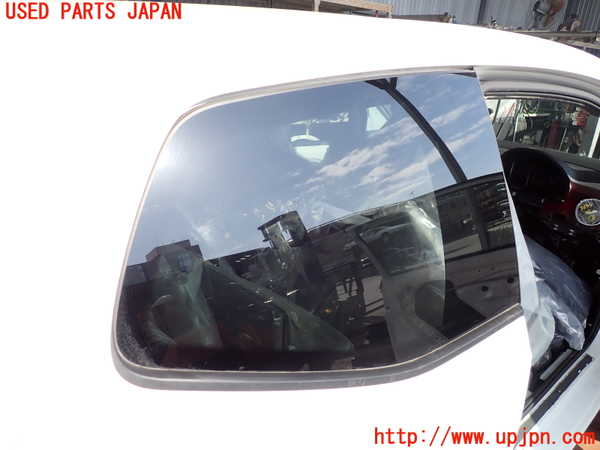 2UPJ-36441380]VW up! GTI(アップ GTI)(AADKR)右クォーターガラス (43R-001595) 中古_m0002.jpg