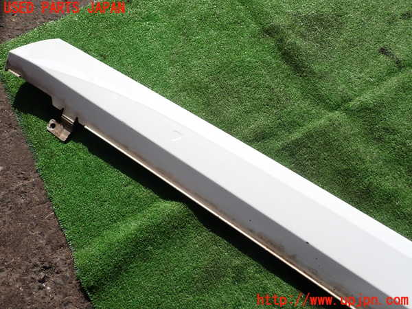 2UPJ-36441390]VW up! GTI(アップ GTI)(AADKR)右サイドステップ 中古_m0004.jpg