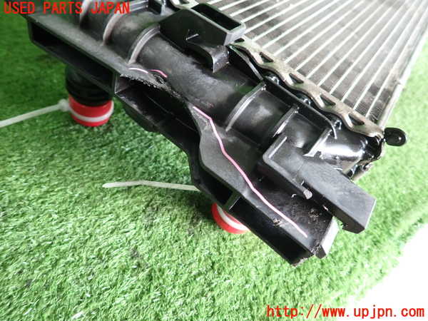 2UPJ-36442321]VW up! GTI(アップ GTI)(AADKR)ラジエーター1 (ジャンク品) 中古_m0004.jpg