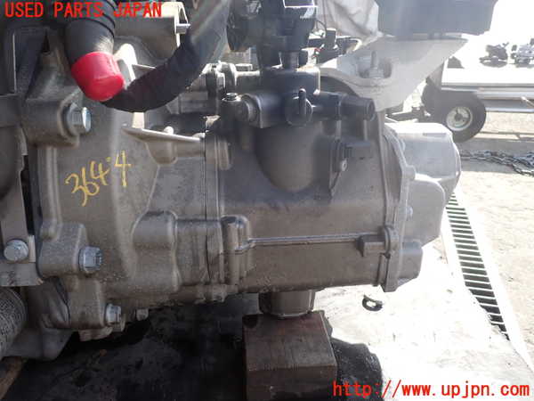 2UPJ-36443200]VW up! GTI(アップ GTI)(AADKR)ミッション MT DKRA 中古_m0003.jpg