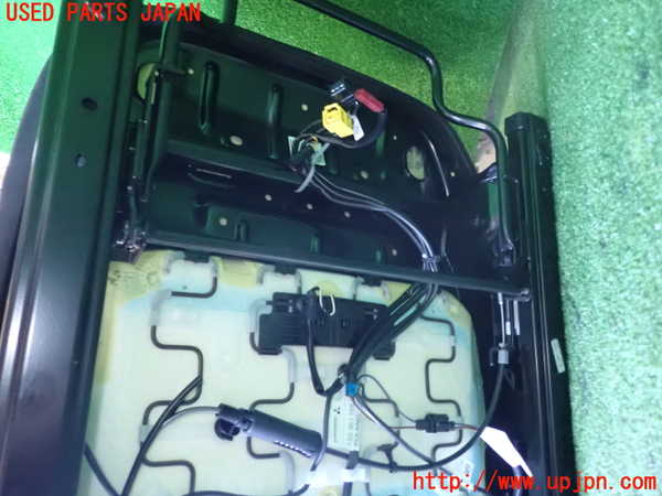 2UPJ-36447065]VW up! GTI(アップ GTI)(AADKR)助手席シート 中古_m0005.jpg