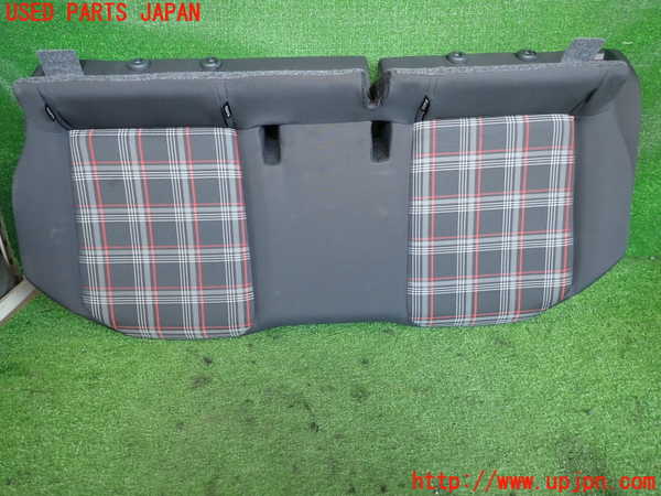 2UPJ-36447385]VW up! GTI(アップ GTI)(AADKR)リアシート 中古_m0002.jpg