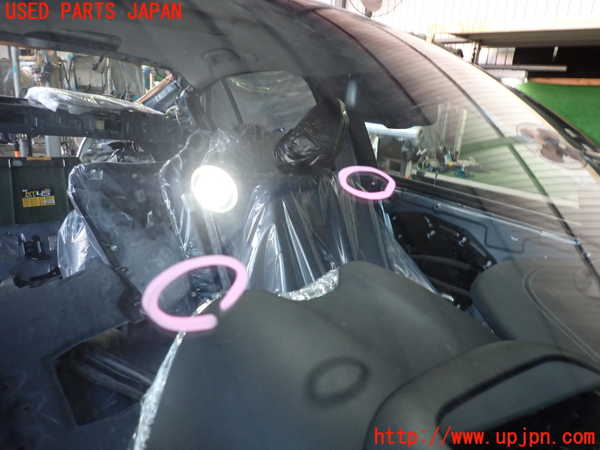 2UPJ-36451195]スカイライン ハイブリッド(HV37)フロントガラス (43R-010455) 中古_m0002.jpg