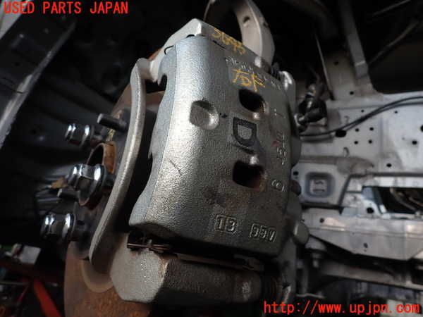 2UPJ-36454080]スカイライン ハイブリッド(HV37)右フロントキャリパー 中古_m0001.jpg
