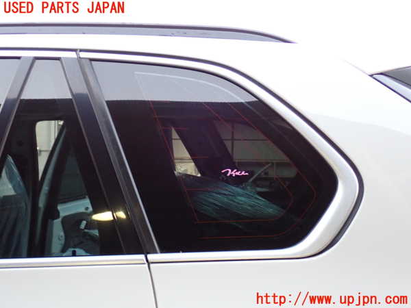 2UPJ-36471382]BMW X5(ZV30S)(E70)左クォーターガラス 中古(43R-000137 M35T2)_m0001.jpg