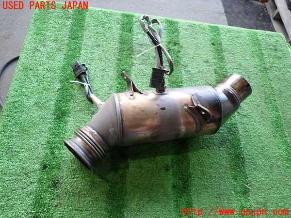 2UPJ-36472661]BMW X5(ZV30S)(E70)触媒1 中古_m0003.jpg