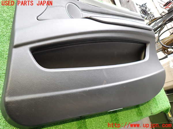 2UPJ-36471234]BMW X5(ZV30S)(E70)右前ドア内張り 中古_m0002.jpg