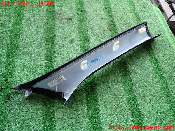 2UPJ-36477660]BMW X5(ZV30S)(E70)左フロントピラートリム 中古_m0004.jpg