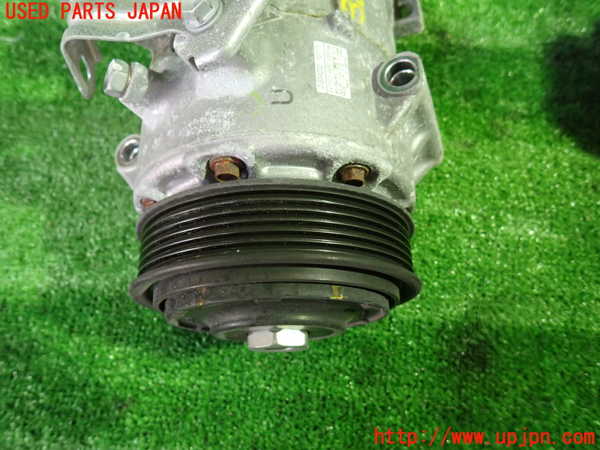 1UPJ-36496025]ヴェルファイア(AGH30W)エアコンコンプレッサー 中古_m0002.jpg