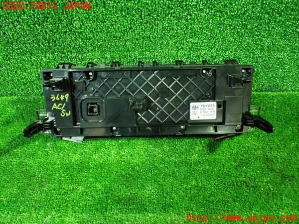 1UPJ-36496066]ヴェルファイア(AGH30W)エアコンスイッチ1 中古_m0002.jpg