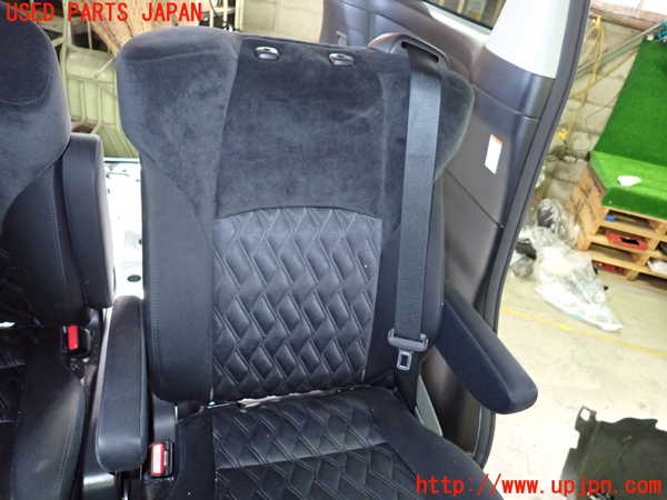 1UPJ-36497175]ヴェルファイア(AGH30W)左2列目シート 中古_m0003.jpg