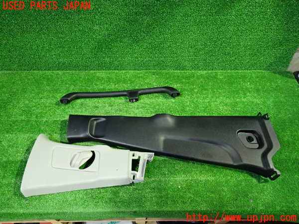 1UPJ-36497665]ヴェルファイア(AGH30W)右センターピラートリム 中古_m0001.jpg