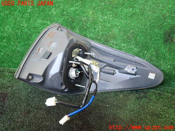 1UPJ-36501536]レクサス・RX450h(GYL16W)左テールランプ 中古_m0003.jpg