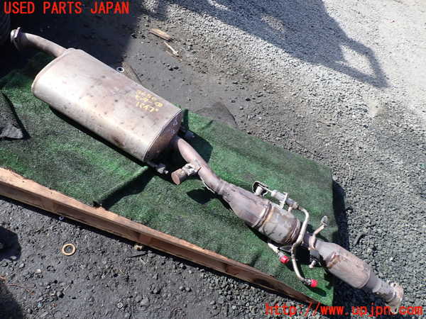 1UPJ-36502651]レクサス・RX450h(GYL16W)センターパイプ1 中古_m0001.jpg